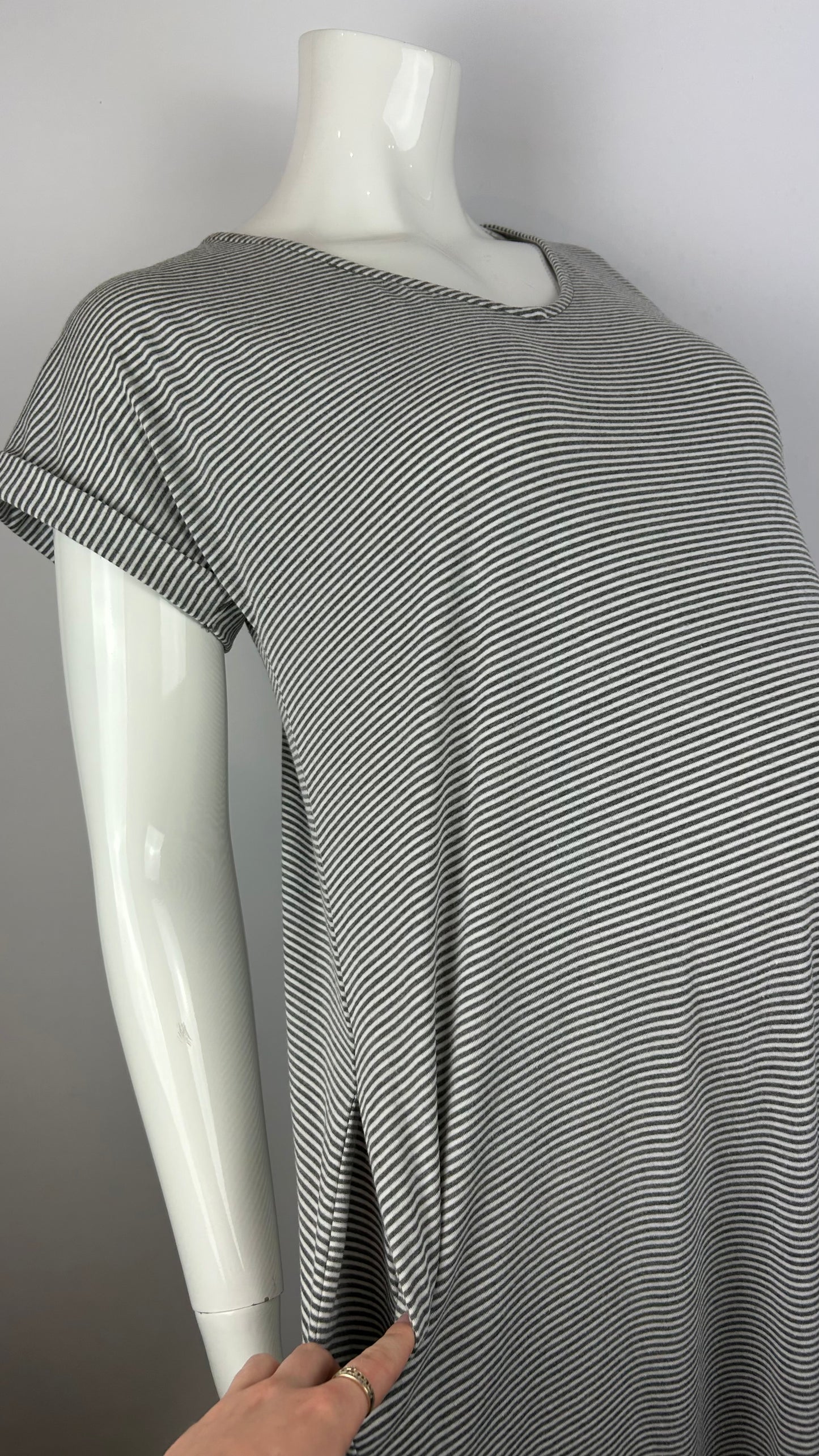 MEDIUM - Robe Ekouaer