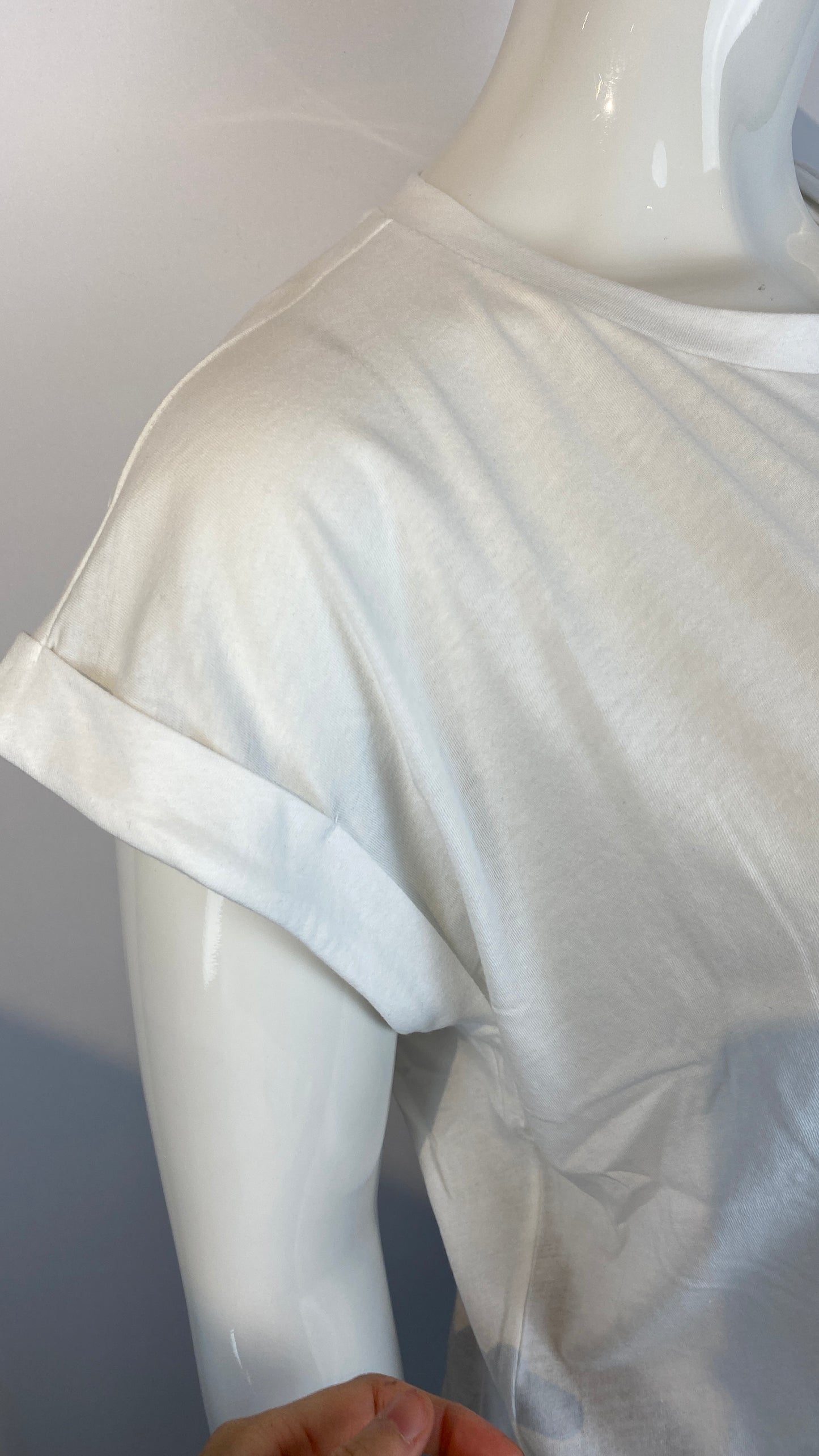 MEDIUM - T-shirt Motherhood (NEUF)