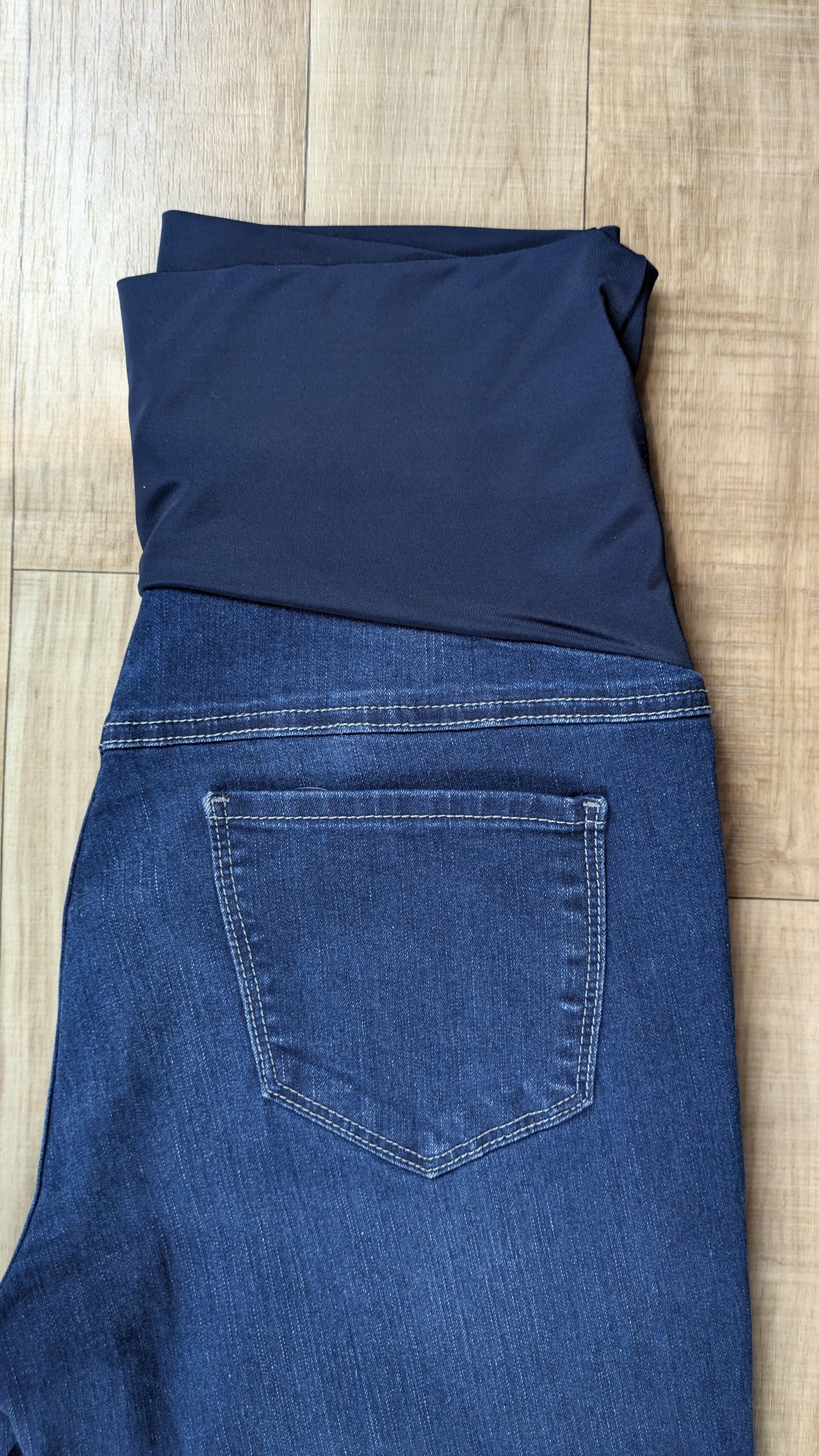 MEDIUM - Short 3/4 Insider