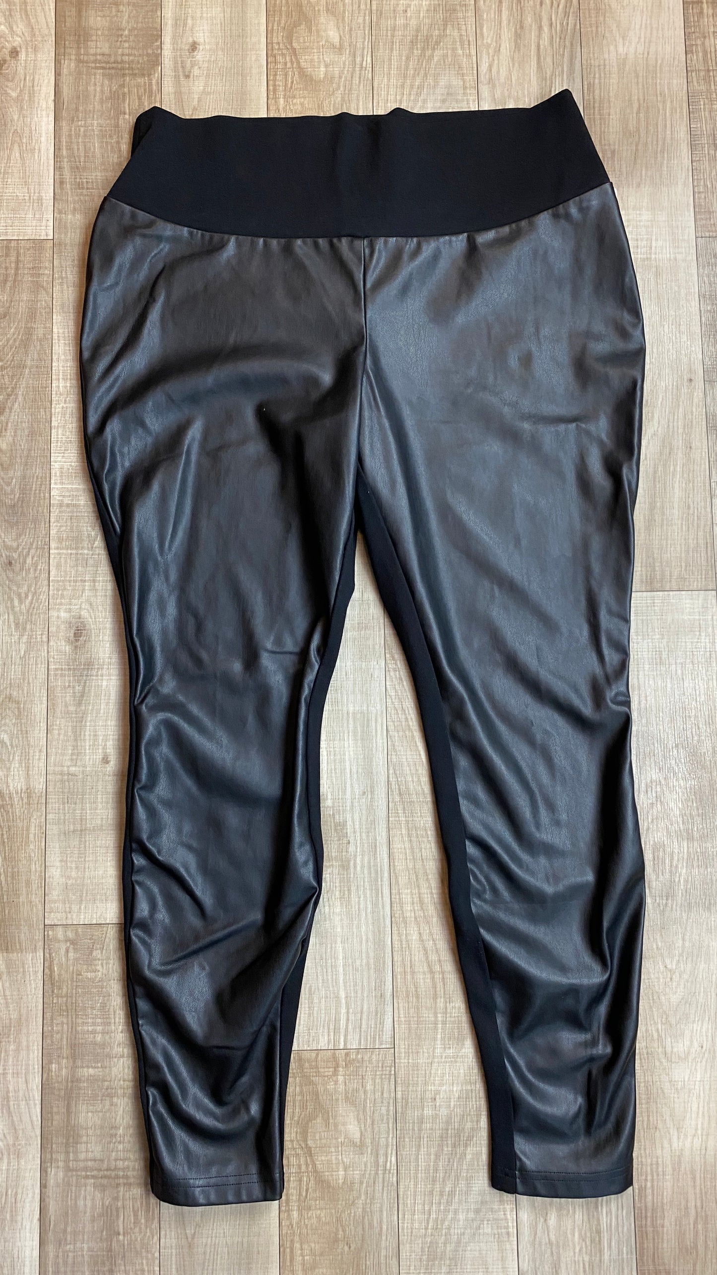 XLARGE - Pantalon Stork&Babe