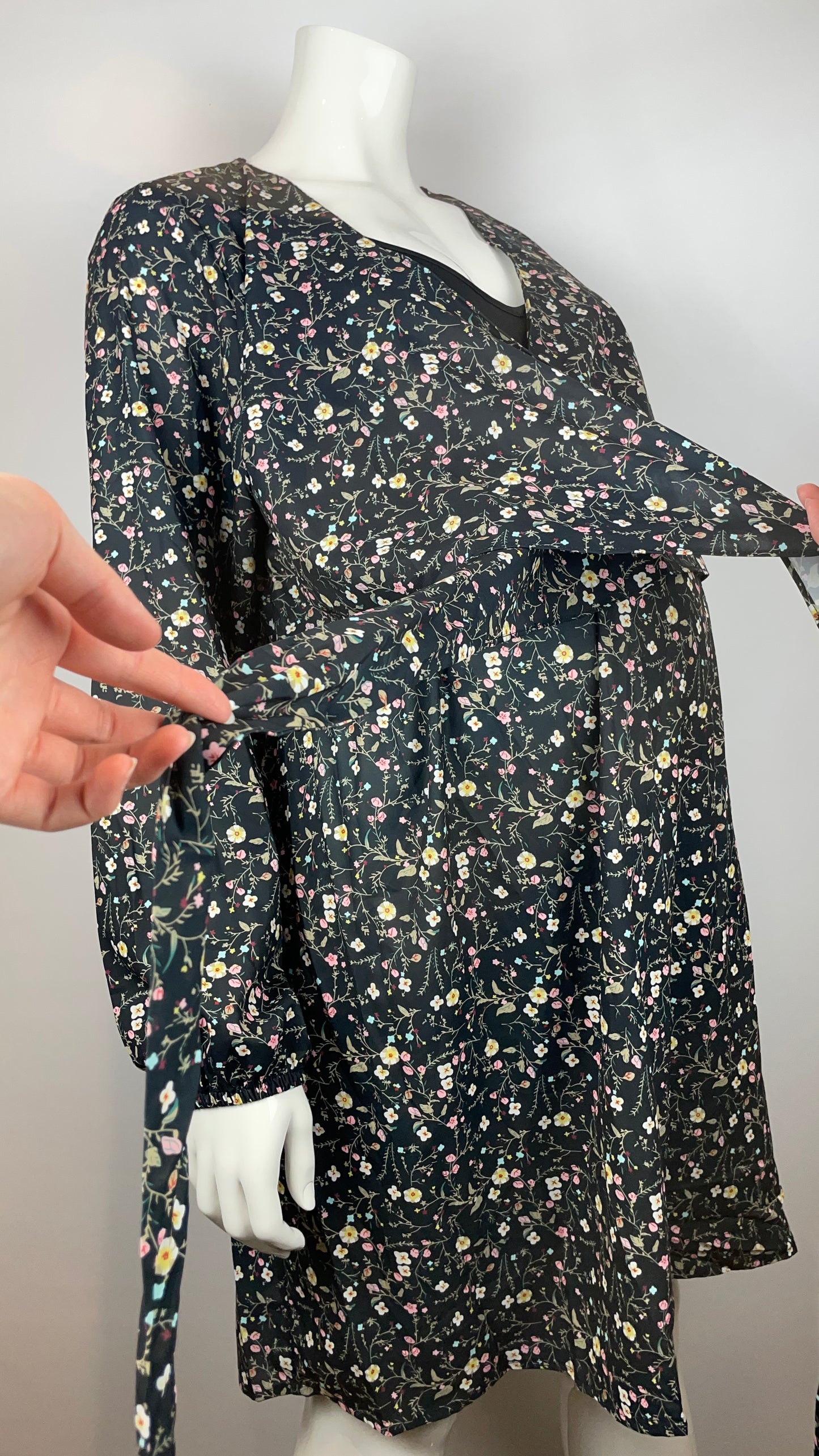 LARGE - Robe d'allaitement Bella Maternité (NEUVE)